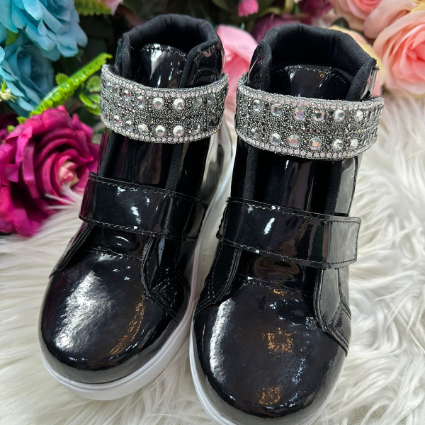 Tenis Bota D Milan Preto