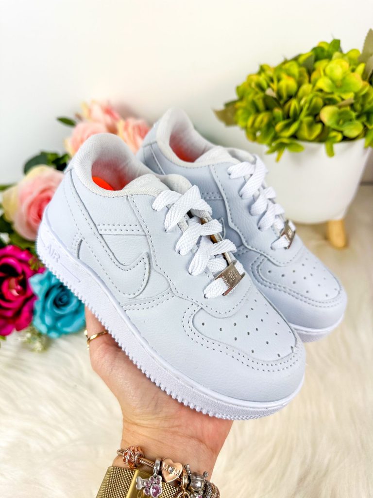 Tenis Nike Air Force Branco