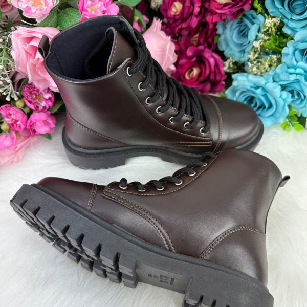 Bota/Coturno Ousadia Cafe Adulta