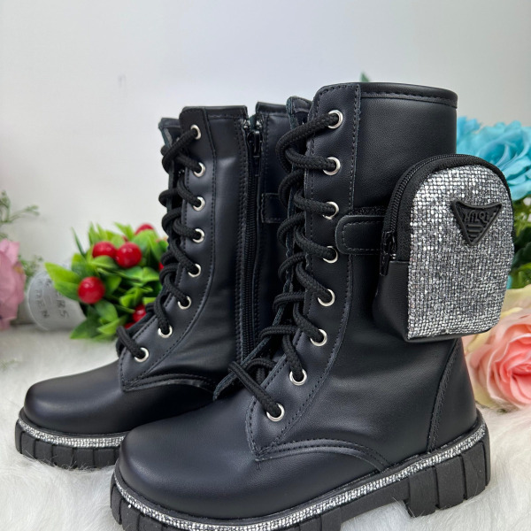 Bota/Coturno Nilqi Malu Bolsinha Cano Alto Preta