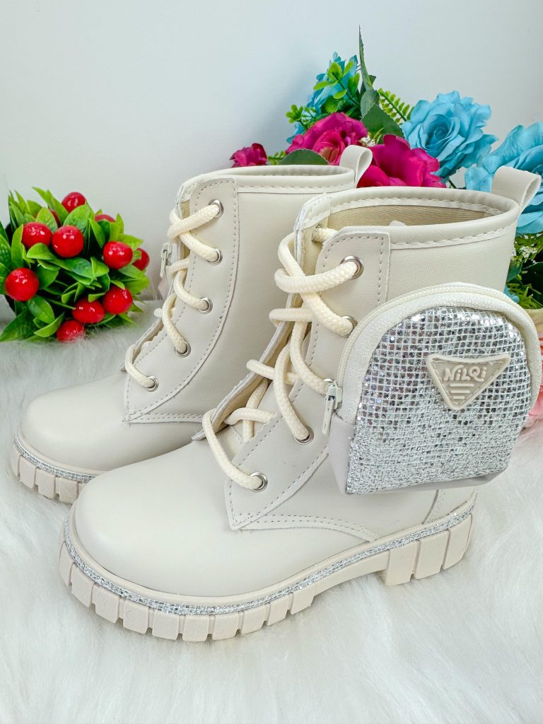 Bota/Coturno Nilqi Malu Bolsinha Cano Baixo Off