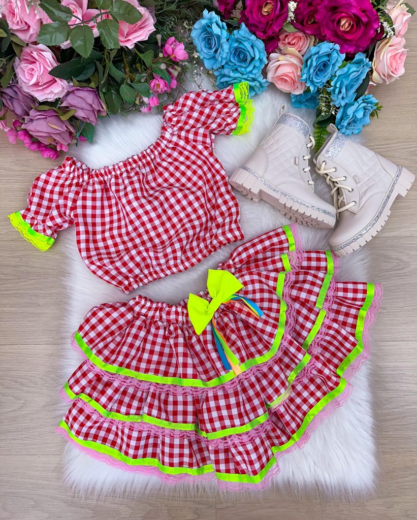 Conjunto Junino Banana Club Luxo Sofia Xadrez Vermelho