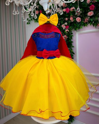 Fantasia Princesa Belli Branca de Neve Modelo 2