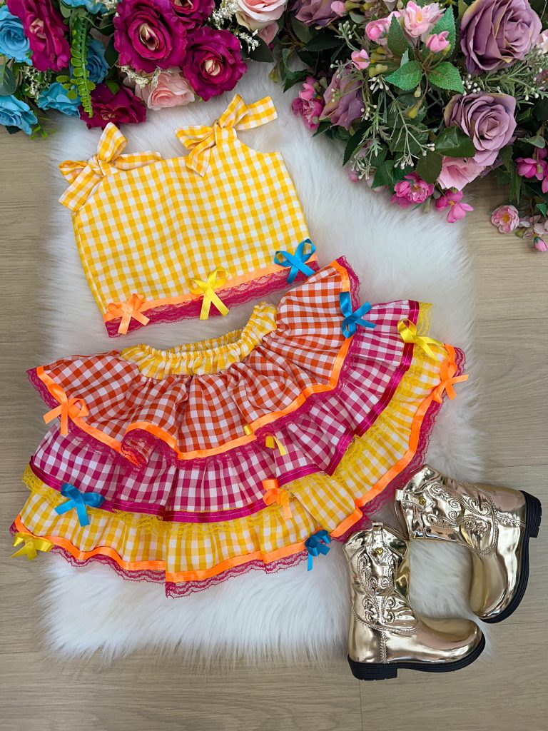 Conjunto Junino Banana Club Luxo Sofia Xadrez Amarelo