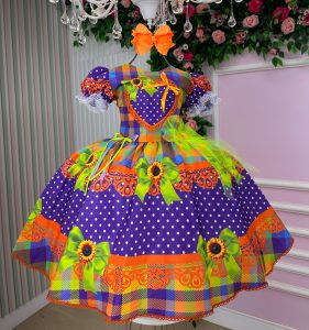 Vestido Marie Junino Luxo Arraia do Coração Roxo
