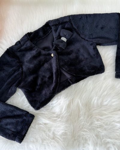 Bolero Preto com Enfeite de Lacinho