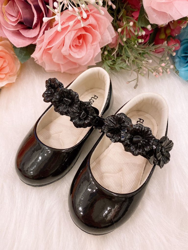 Sapatilha Flor Di Mila Luna Preta